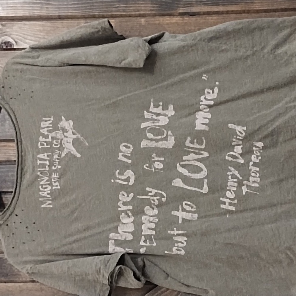 Magnolia Pearl Double Sided Tee - Picture 4 of 4
